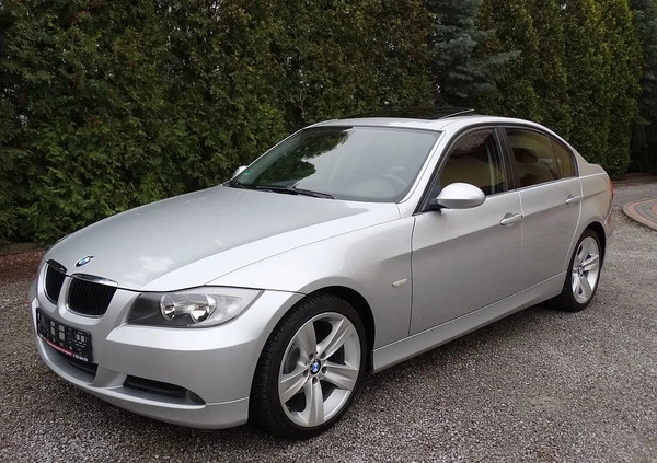 BMW Seria 3 cena 24500 przebieg: 213660, rok produkcji 2007 z Staszów małe 667